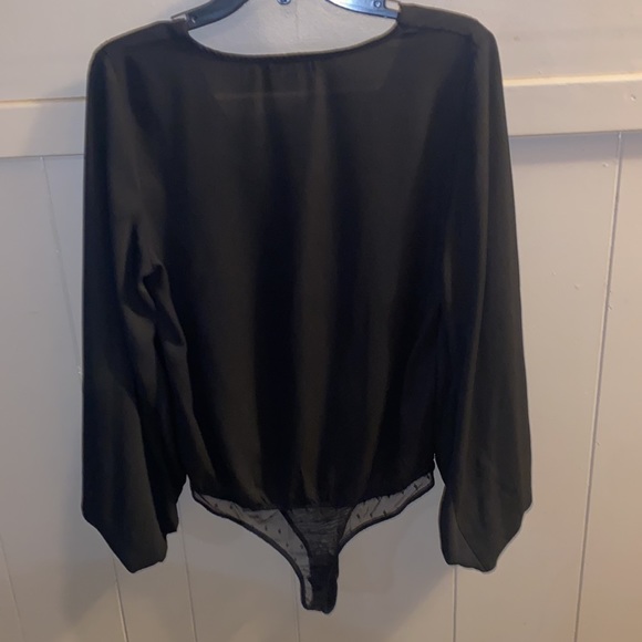 😍 Black bodysuit blouse size large - Picture 5 of 5